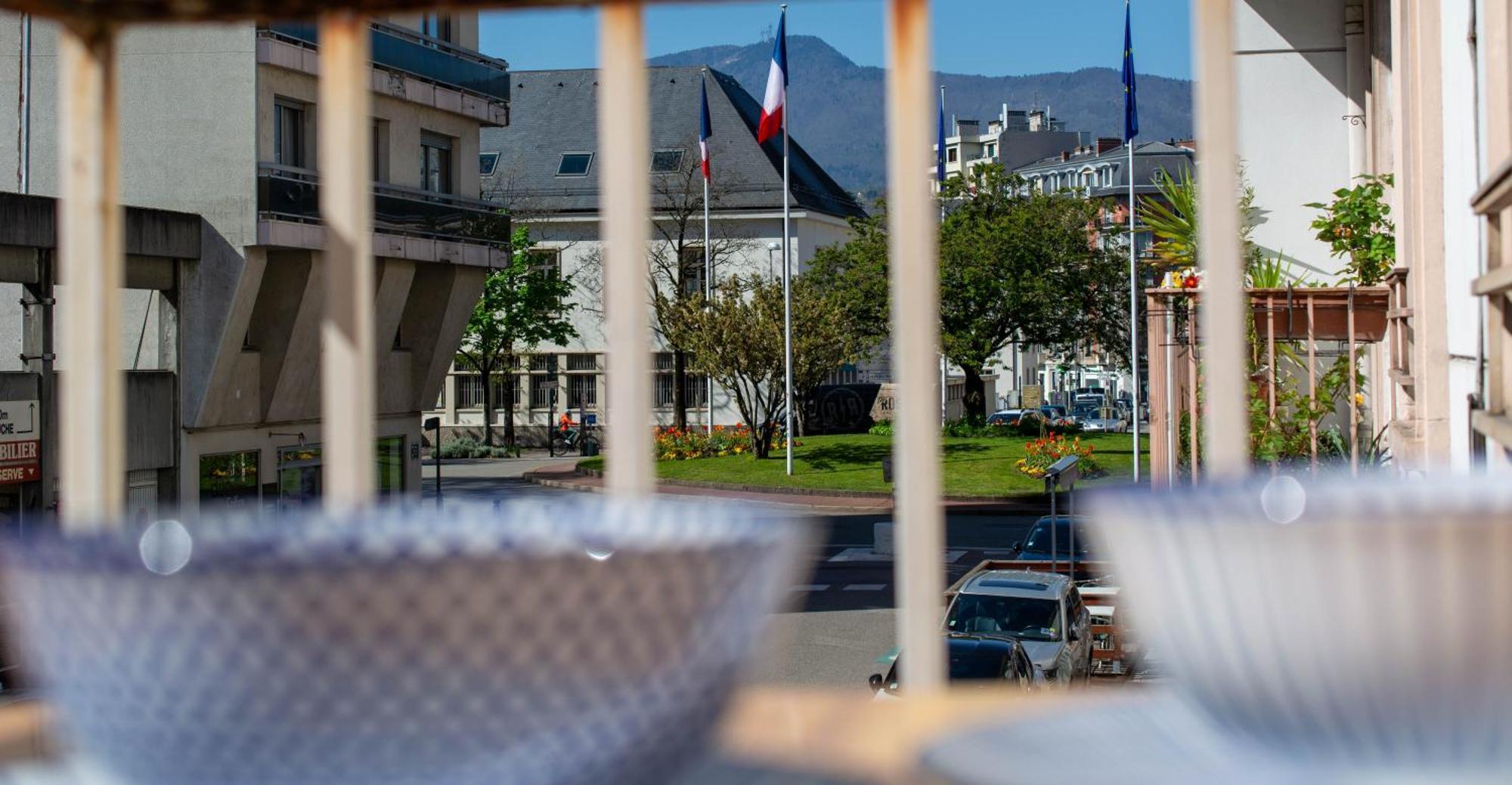 Appartement T3 Gare De Chambery Centre Ville Eksteriør billede