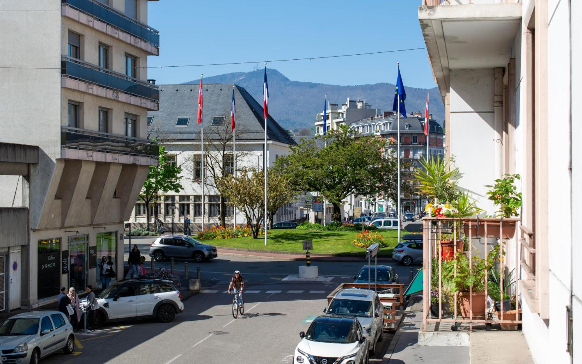 Appartement T3 Gare De Chambery Centre Ville Eksteriør billede